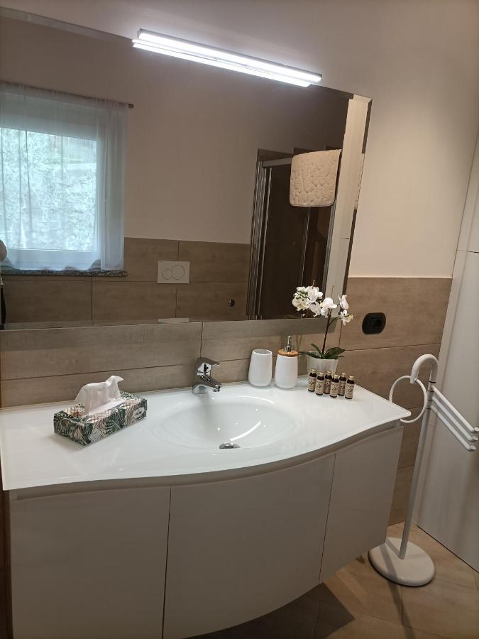Casa Olive 2 Villa Oliveto Lario Eksteriør billede